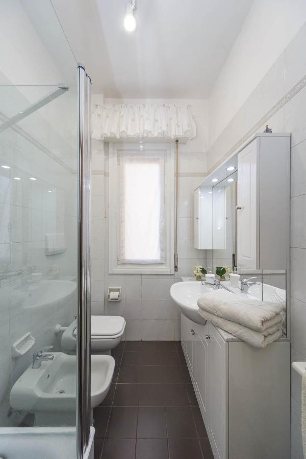 Casa Dany, Luminoso Trilocale Con Grande Terrazza E Box Auto Apartment Santa Margherita Ligure Exterior foto